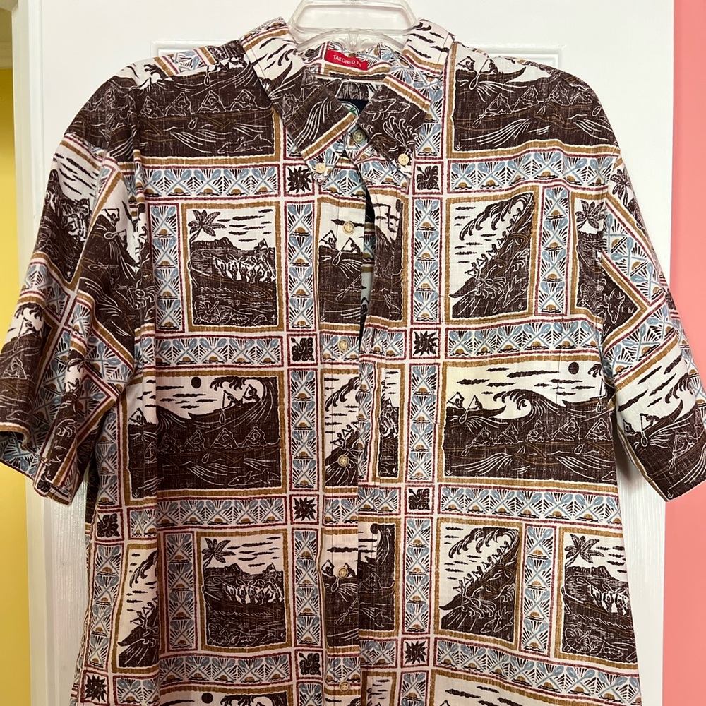 Reyn Spooner Brown and White Casual Button Down Shirt